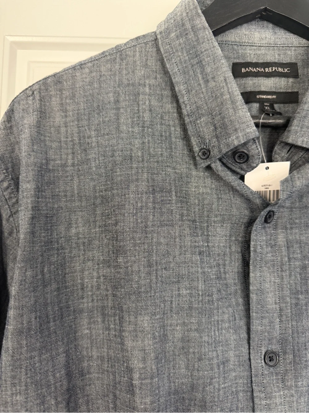 Banana Republic Heathered Light Blue Button-Up Shirt